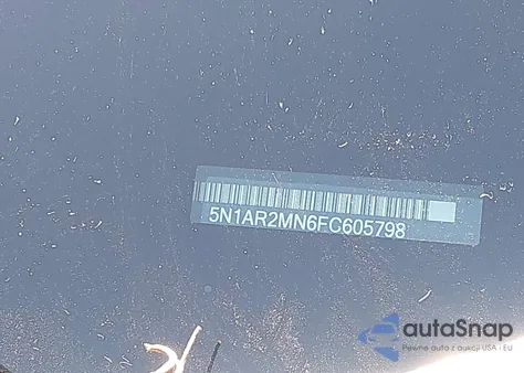 2015 Nissan Pathfinder S z USA, uszkodzony, nr VIN 5N1AR2MN6FC605798